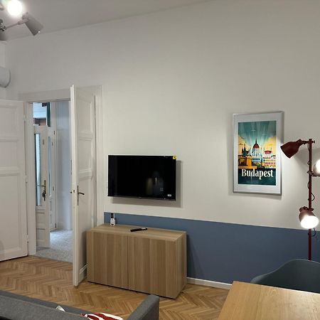 Designer Downtown Apartment Budapeste Exterior foto